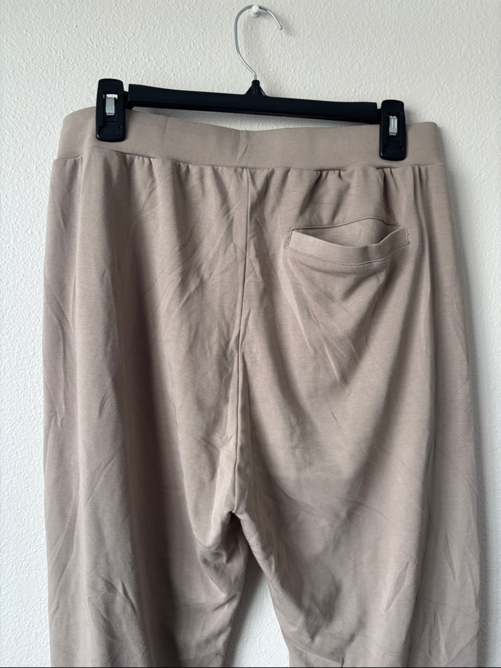 Kindred Bravery Bamboo Joggers sweatpants beige tan size medium casual - Picture 6 of 7